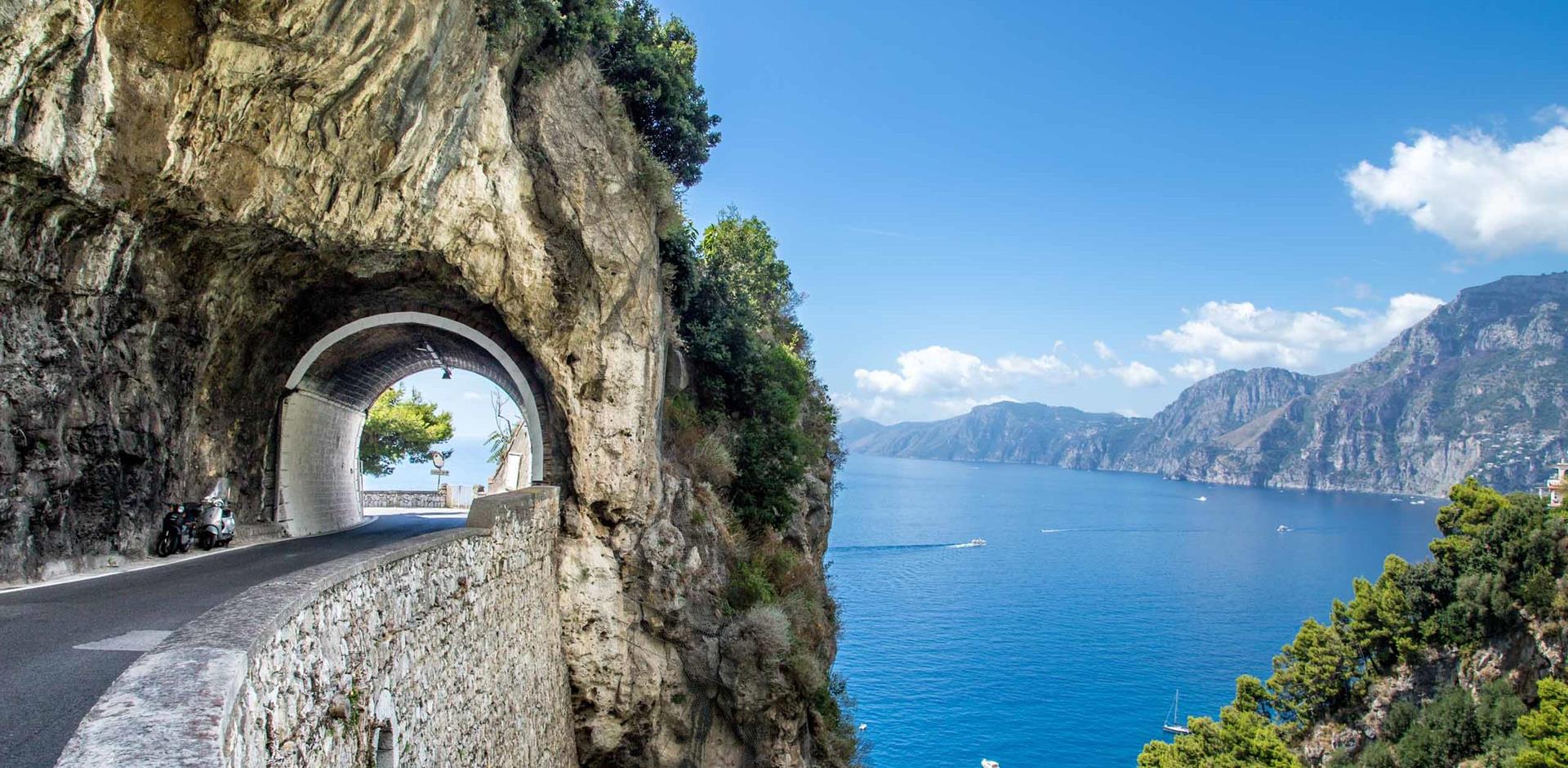 Tour the Amalfi Positano | A&K Villas